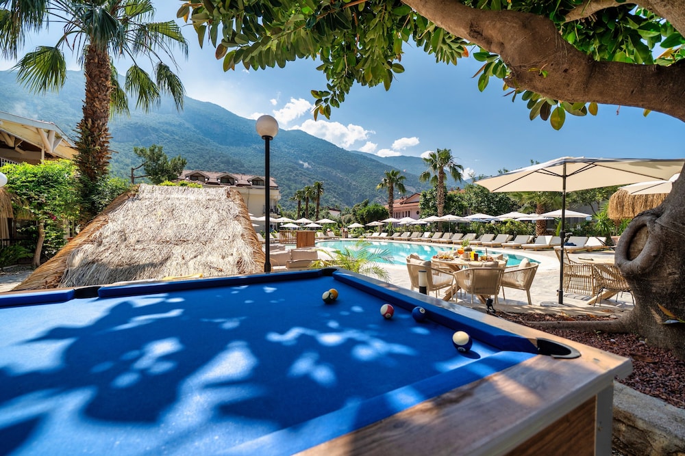 Ata Lagoon Beach Hotel 31/50