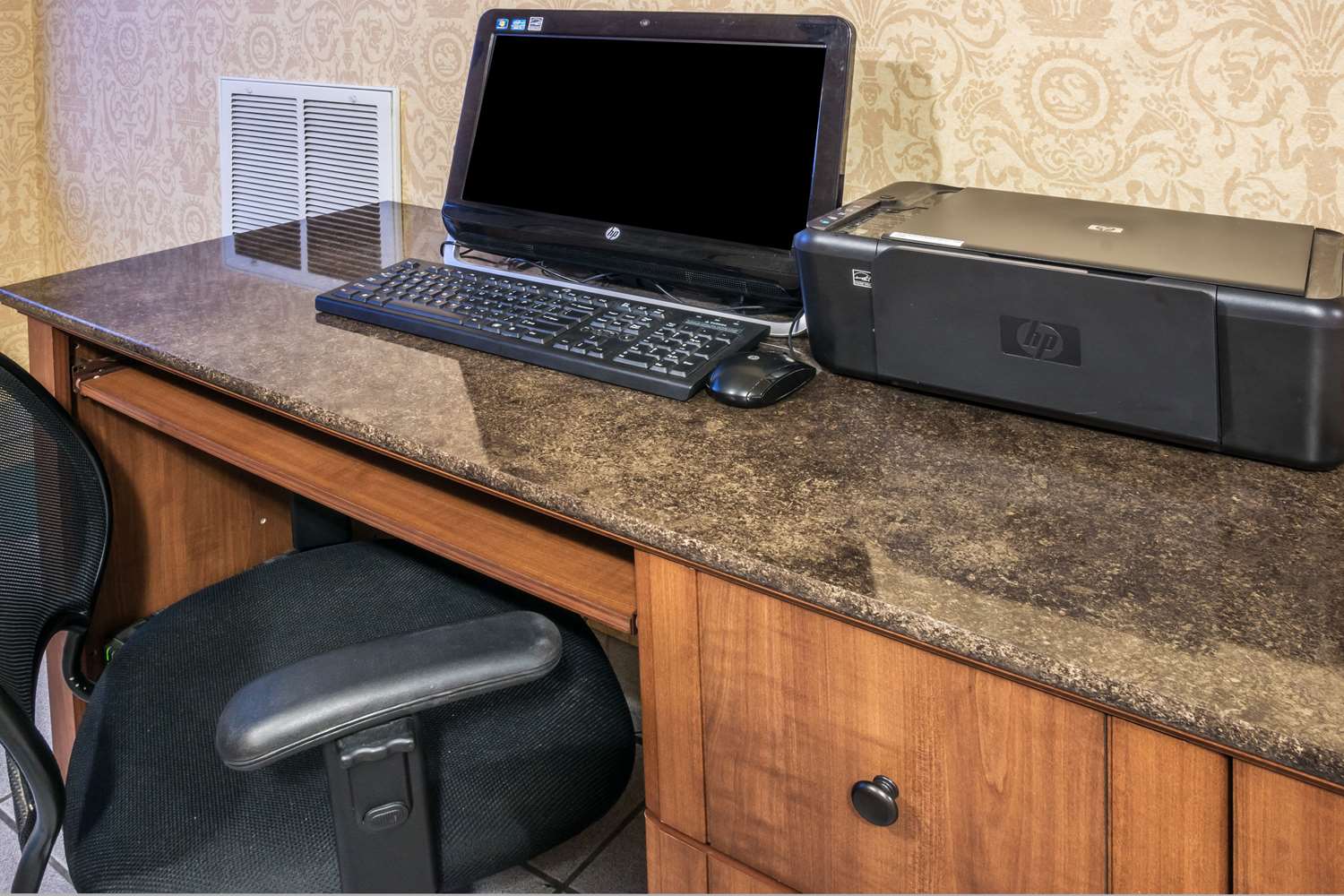 Days Inn By Wyndham Killeen Fort Hood 15/24