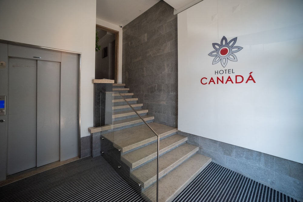 Residencial Canada 16/25