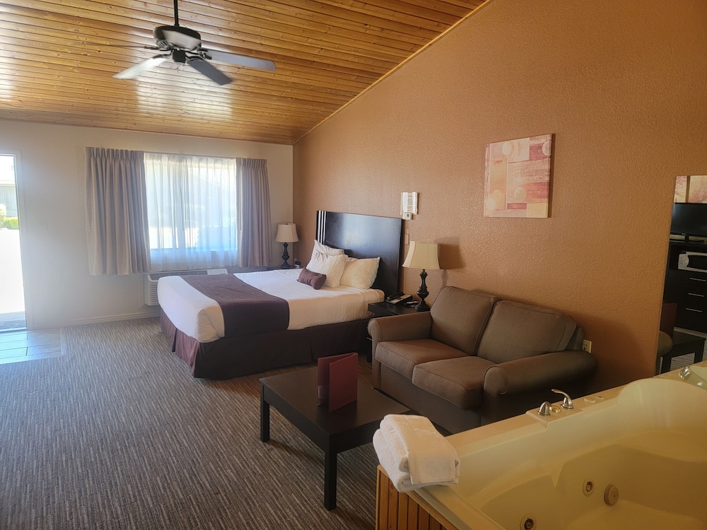 Majestic Mountain Inn 45/68