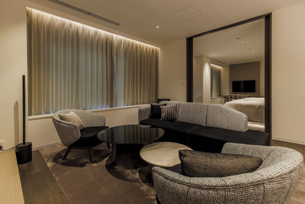 Atago Hotel 38/56