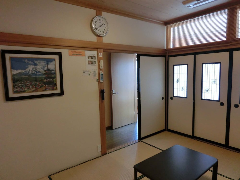 Mt Fuji Hostel Michael's 7/47