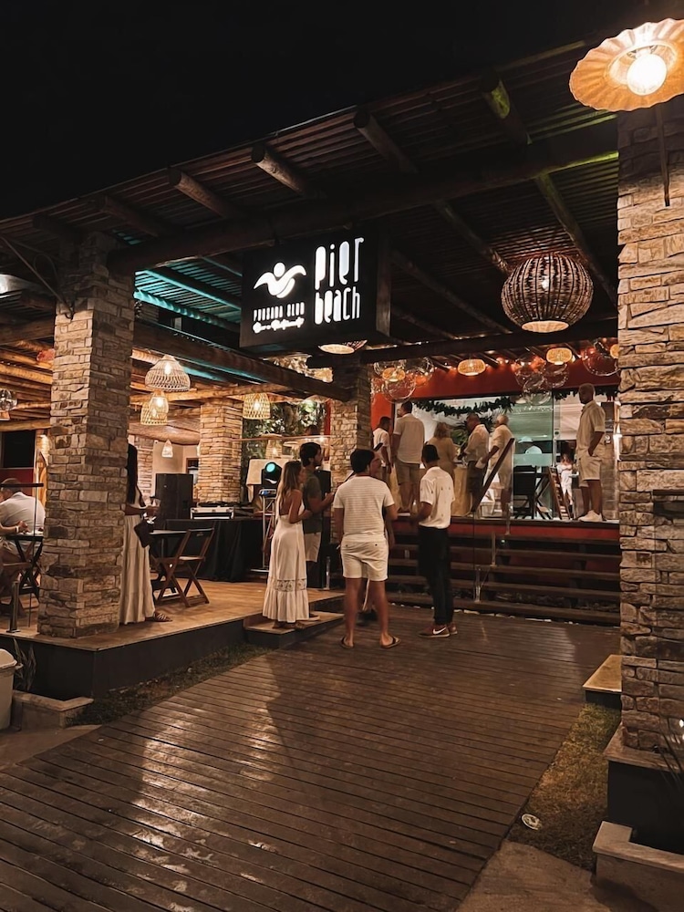 Pier Beach Hotel 58/68