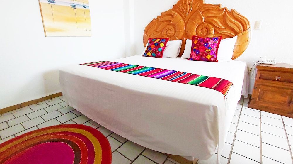 Paloma del Mar 14/50