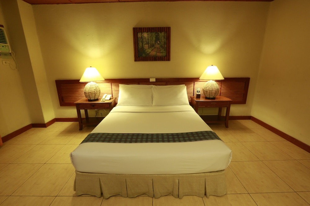 Java Hotel 28/75