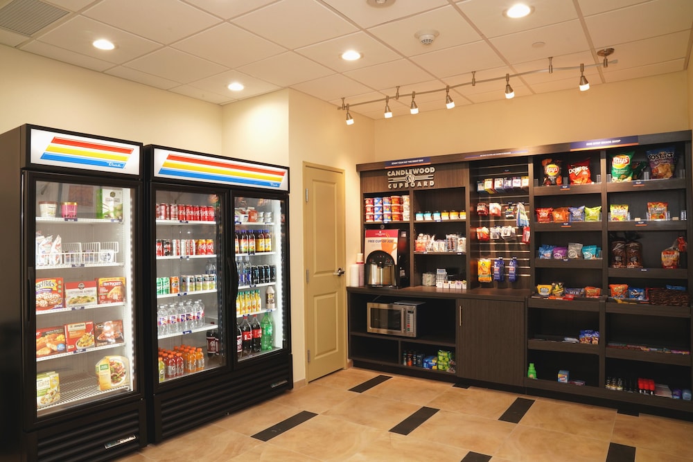 Candlewood Suites Plano North 36/44