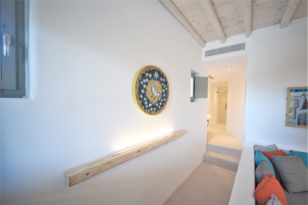Myconian Crown Suites 6/51