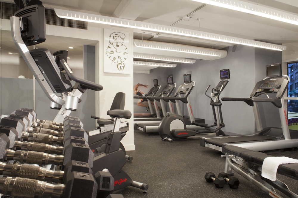 Residence Inn by Marriott New York Downtown Manhattan/World Trade Center Area 17/27