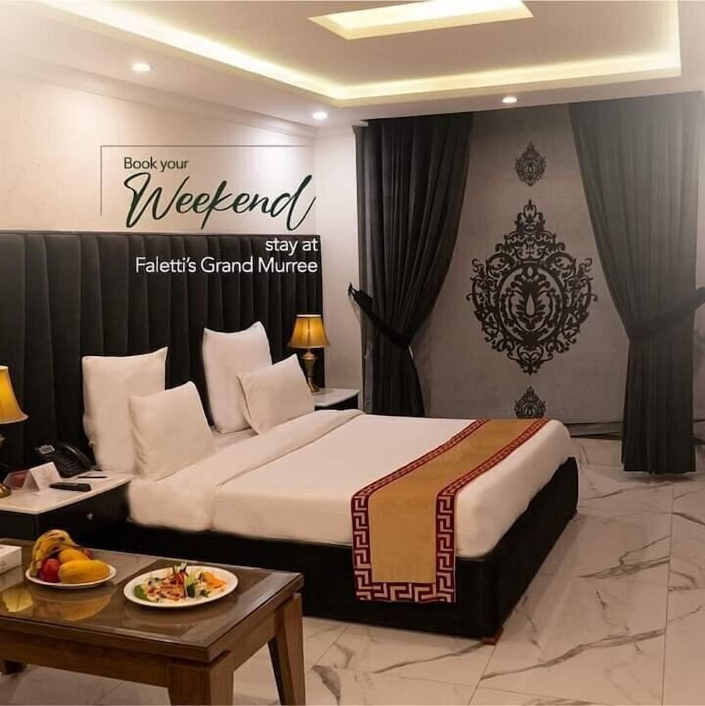 Faletti's Grand Hotel Murree 33/68