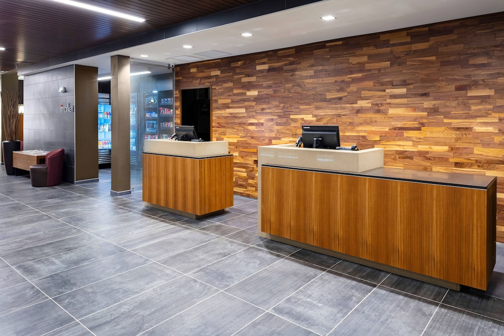 Courtyard By Marriott Indianapolis West-Speedway 10/44