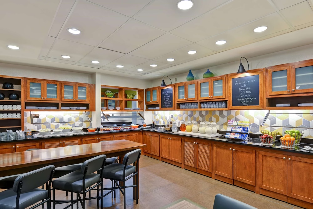 Hyatt Place Memphis Wolfchase Galleria 35/51
