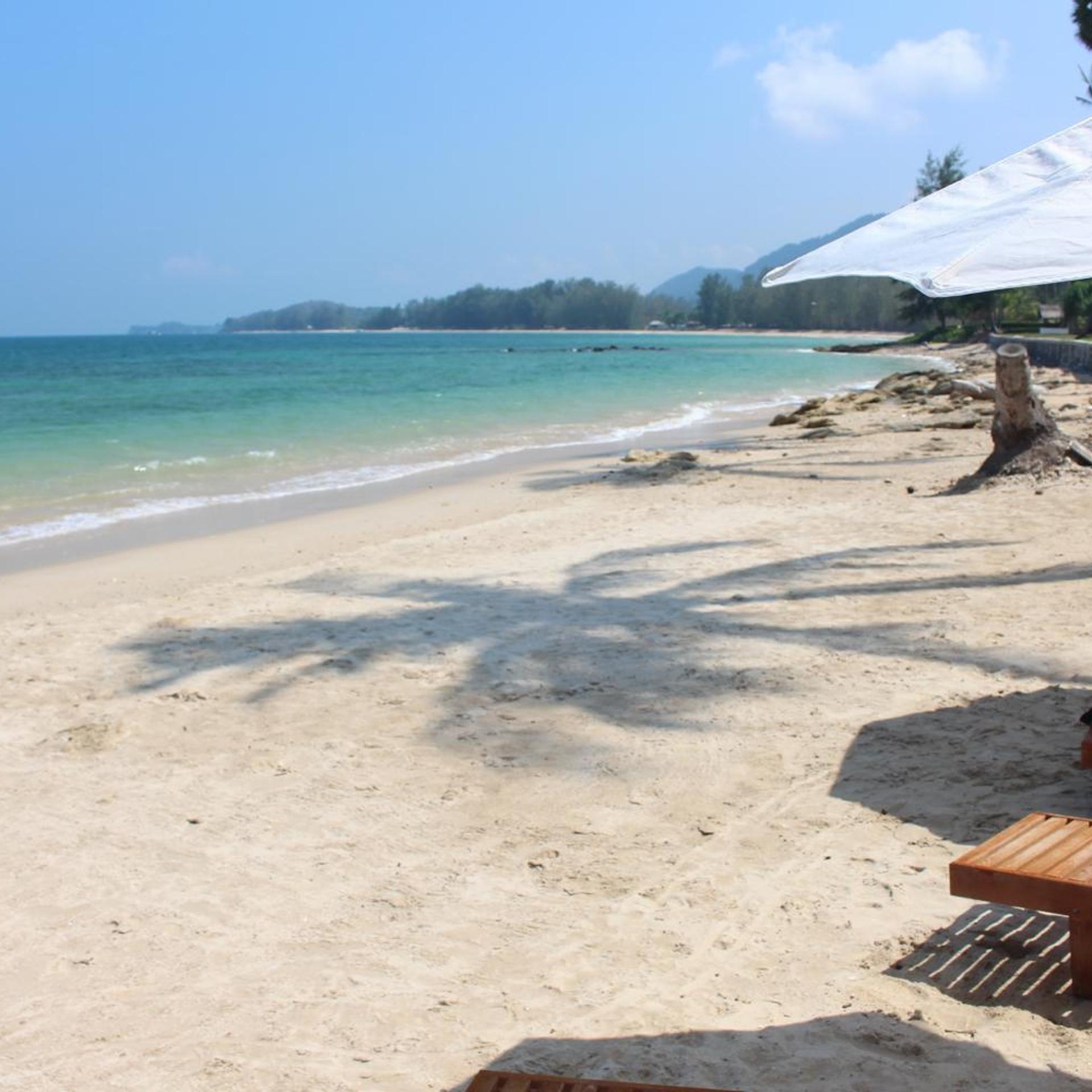 Nautilus Right On The Beach Resort - Adults Only 50/61