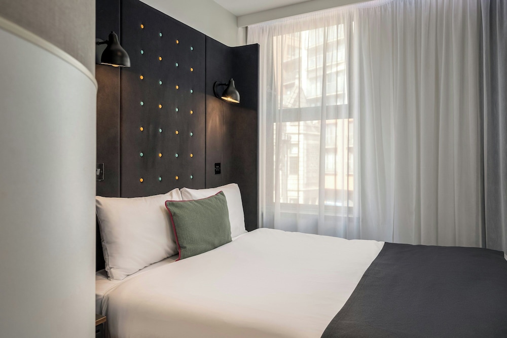 Point A Hotel Paddington 14/50