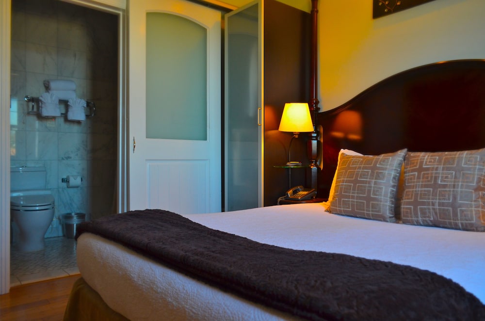 Hotel 1110 - Adults Only 23/75