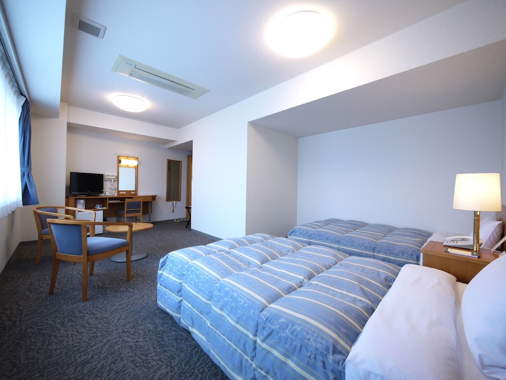Hotel Route-Inn Niihama 13/63