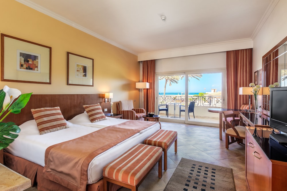 EXECUTIVE, SUITE, BEACH VIEW