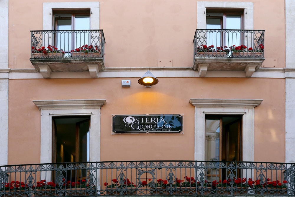 Hotel Centrale L Aquila 2/36