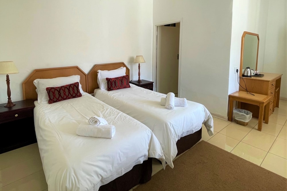 PREMIER HOTEL HIMEVILLE ARMS 14/50