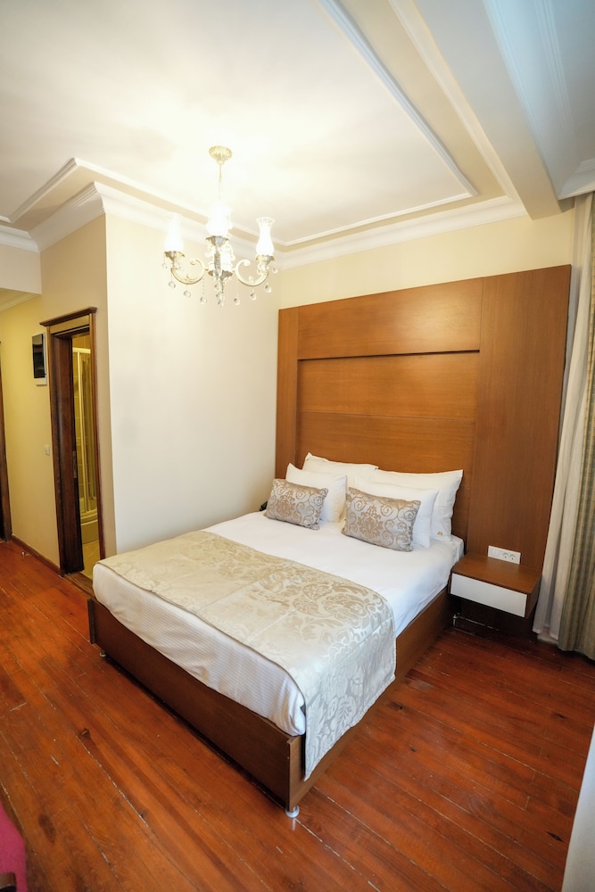 ECONOMY, DOUBLE BED