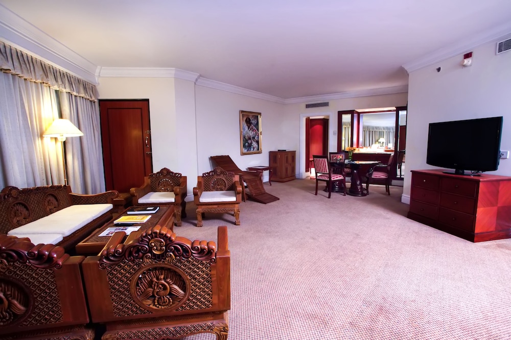 Le Royal Meridien 24/30