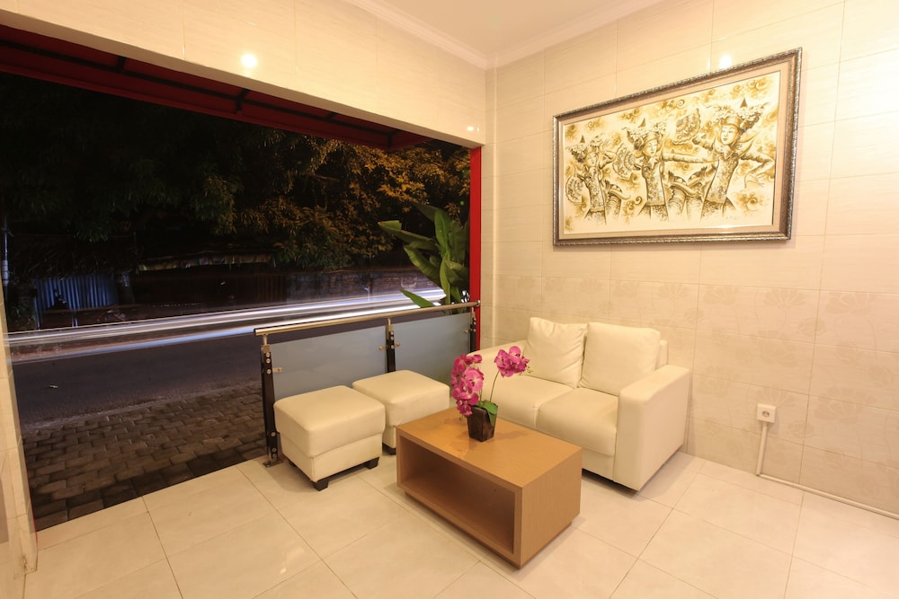 Angkul Angkul Beach Inn Kuta 39/54