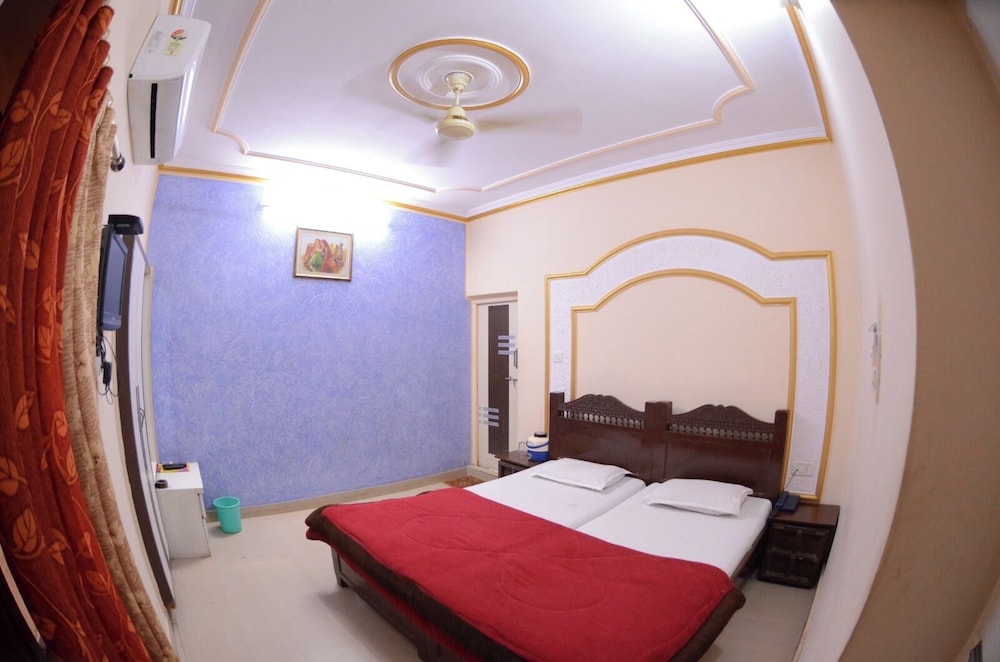 Hotel Prince 23/48