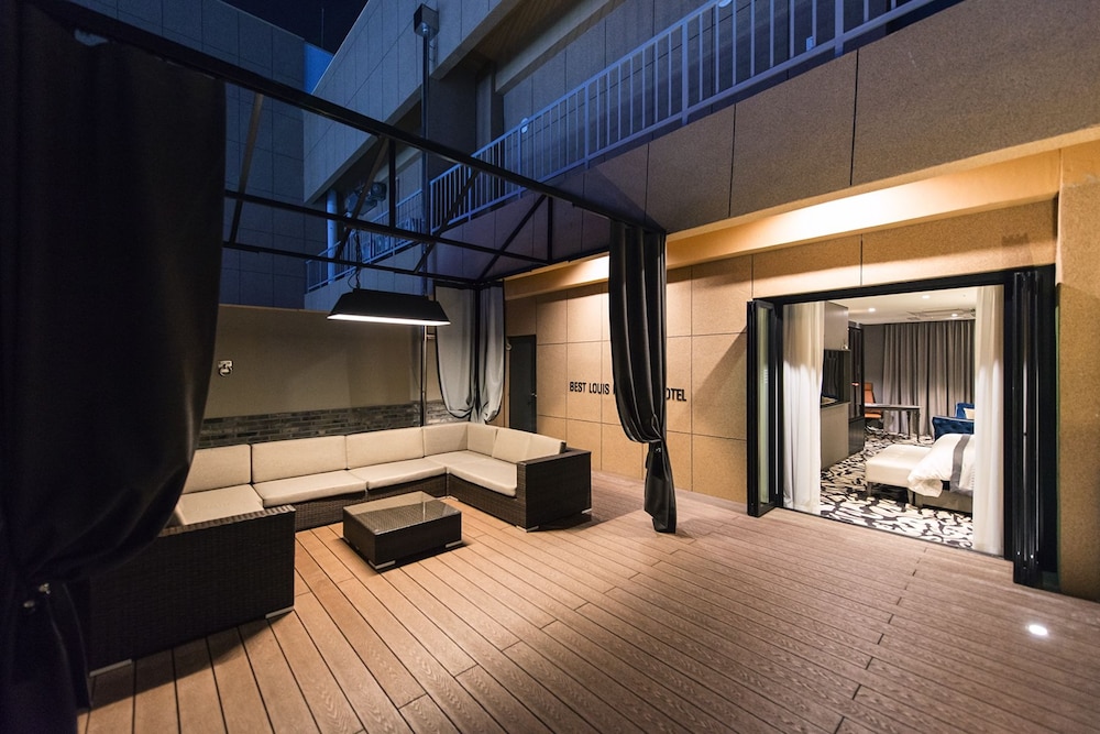Best Louis Hamilton Hotel Changwon 42/68