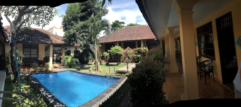 Mangga Bungalow 28/40