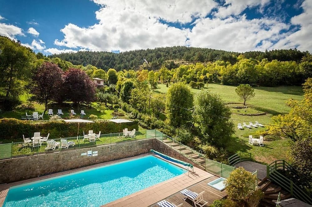 HOTEL DU MONT AIGOUAL 30/34