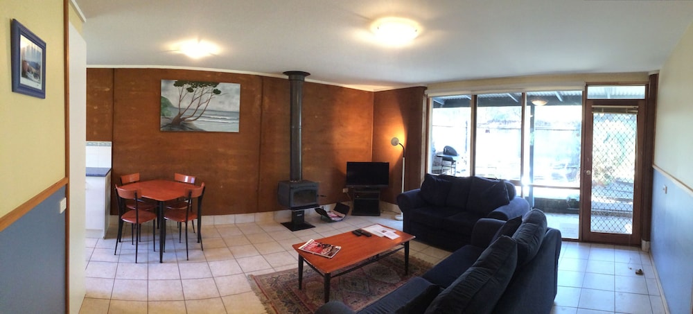 Split Point Cottages 17/24
