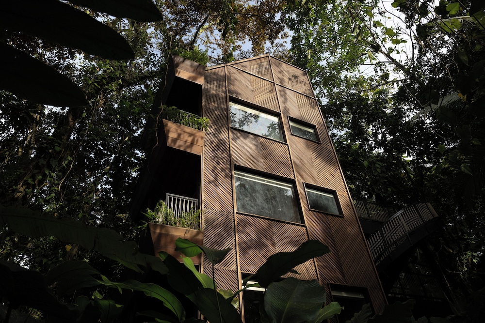 Palmar Beach Lodge 4/68