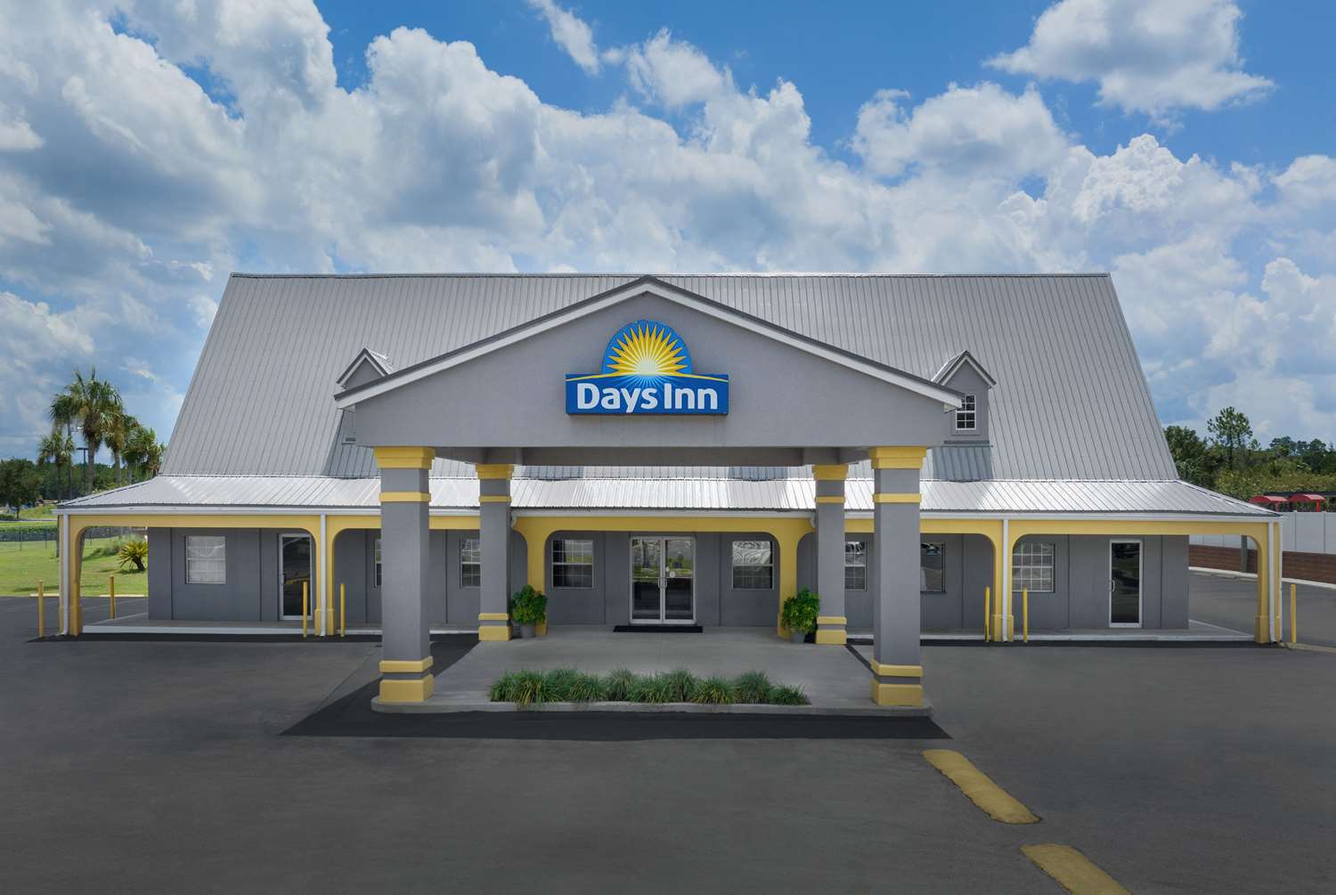 Days Inn By Wyndham Lake City I-75 4/27