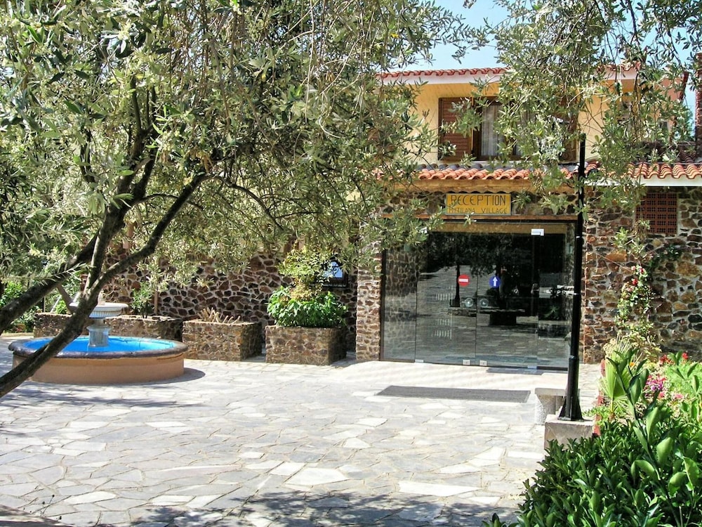 MYTILANA VILLAGE(Gera) 50/59