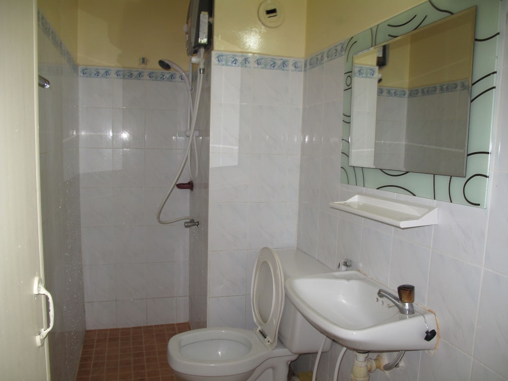 Sk Muangthongthani Apartment 47/48