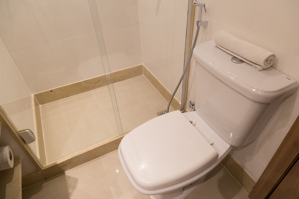 Atlantico Travel Hotel 42/50