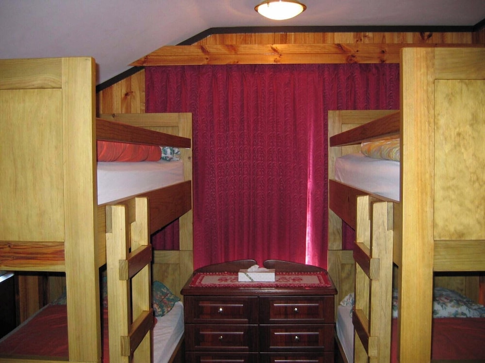 KARELIA ALPINE LODGE 31/56