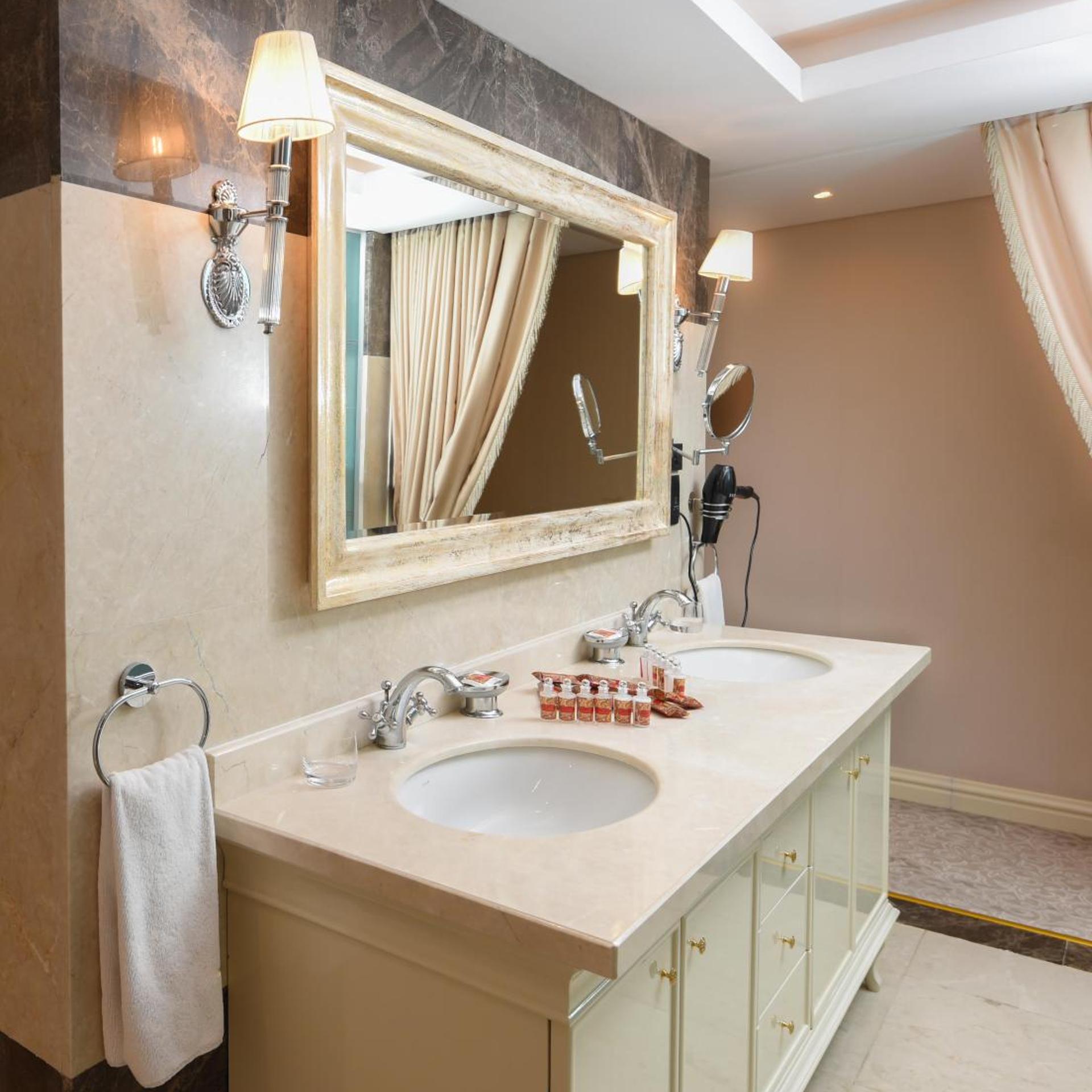 Quba Palace Hotel 48/50