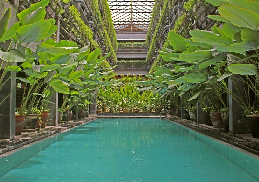 GREENHOST BOUTIQUE HOTEL 49/66