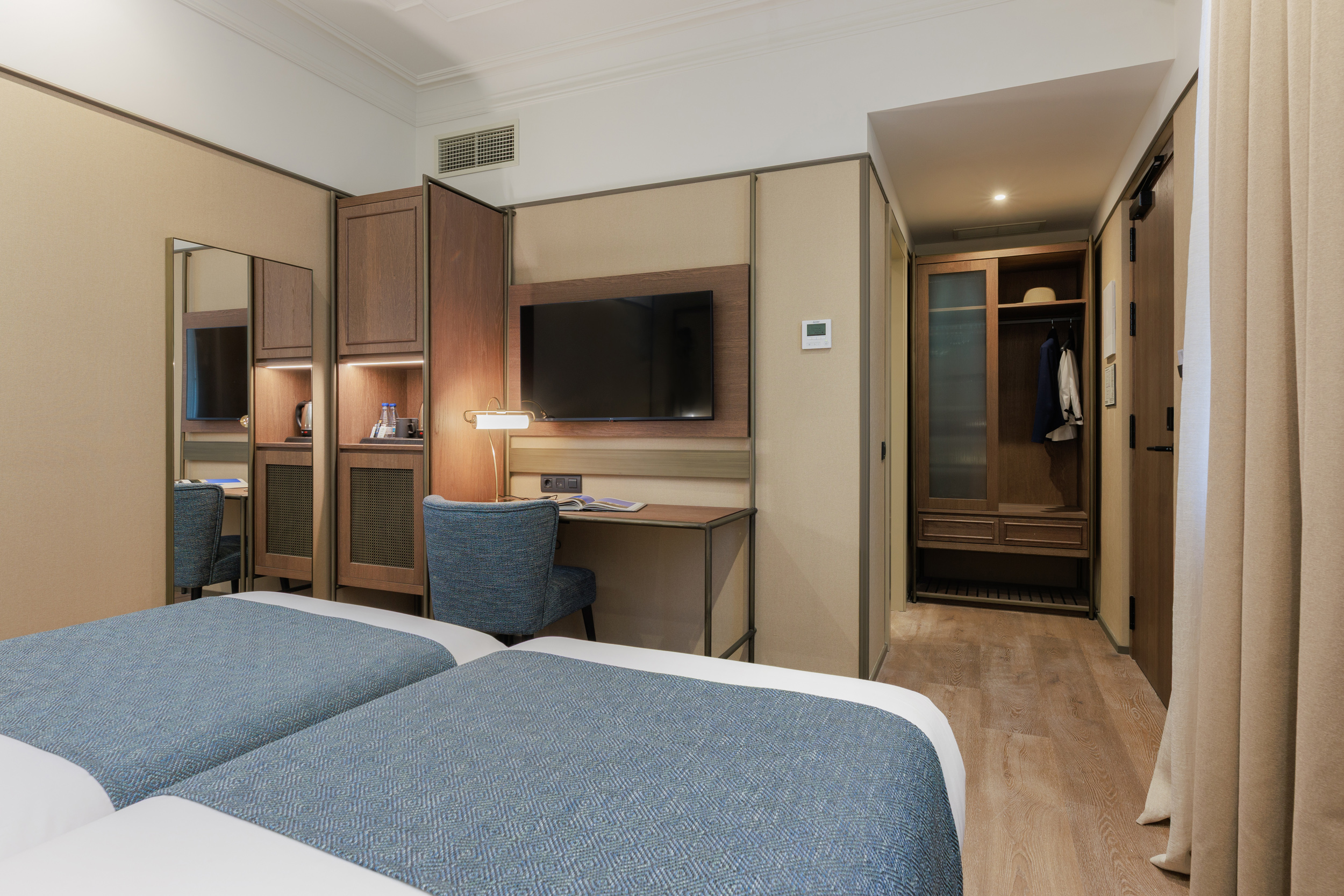 غرفة داخلية بسرير مزدوج، Medinaceli Hotel 2/3
