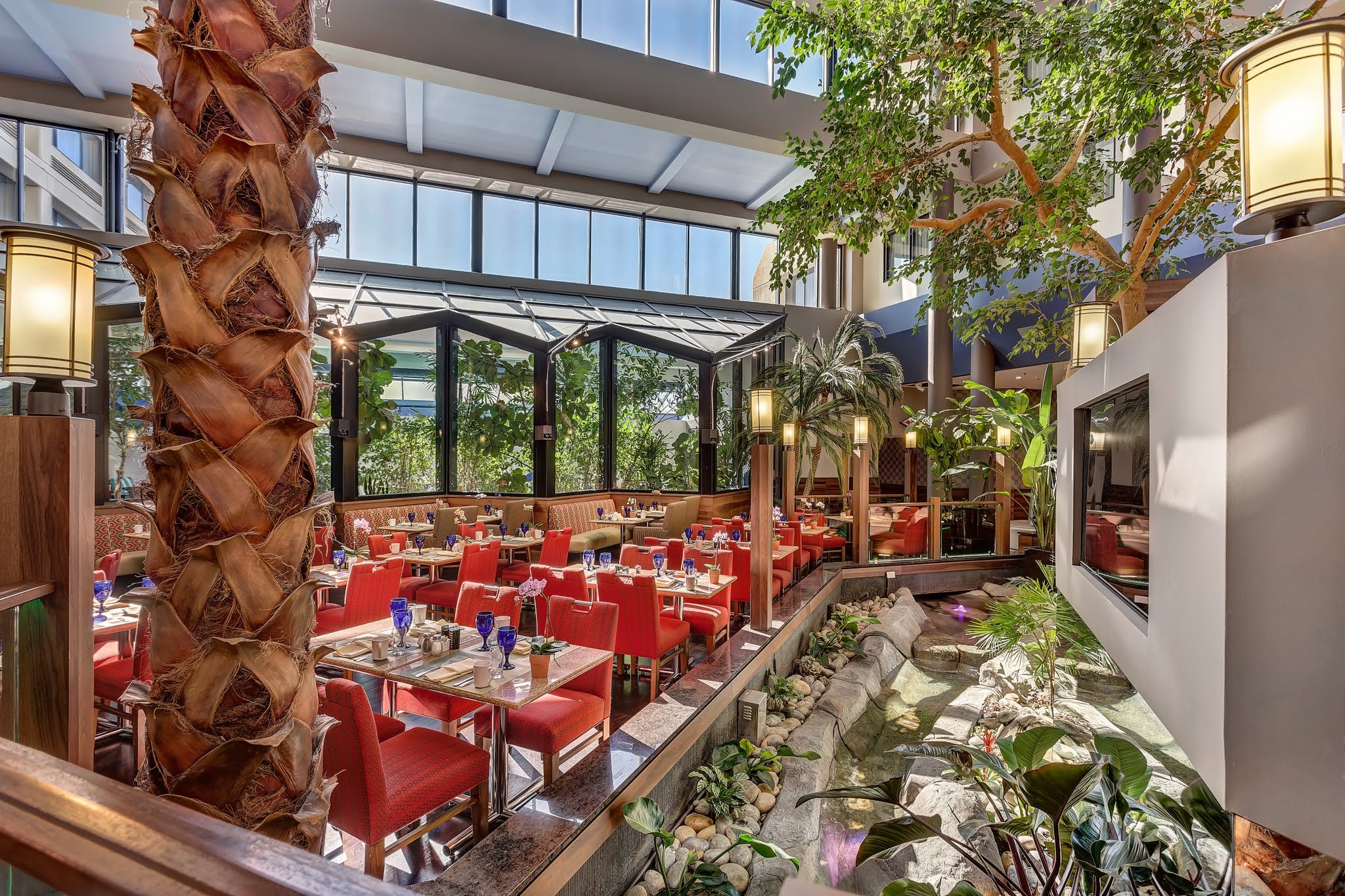 Crowne Plaza Foster City San Mateo 71/75