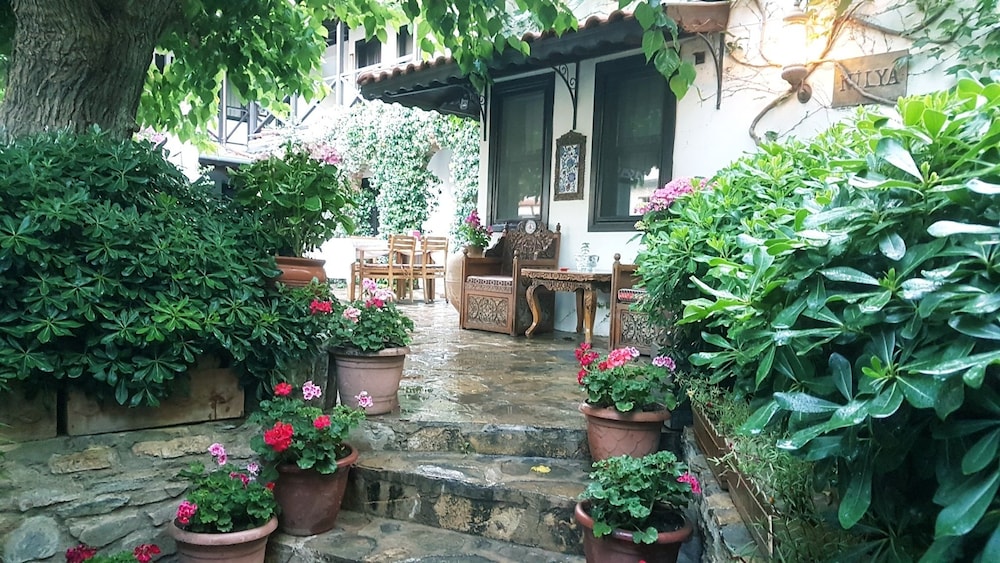Nilya Hotel 26/31