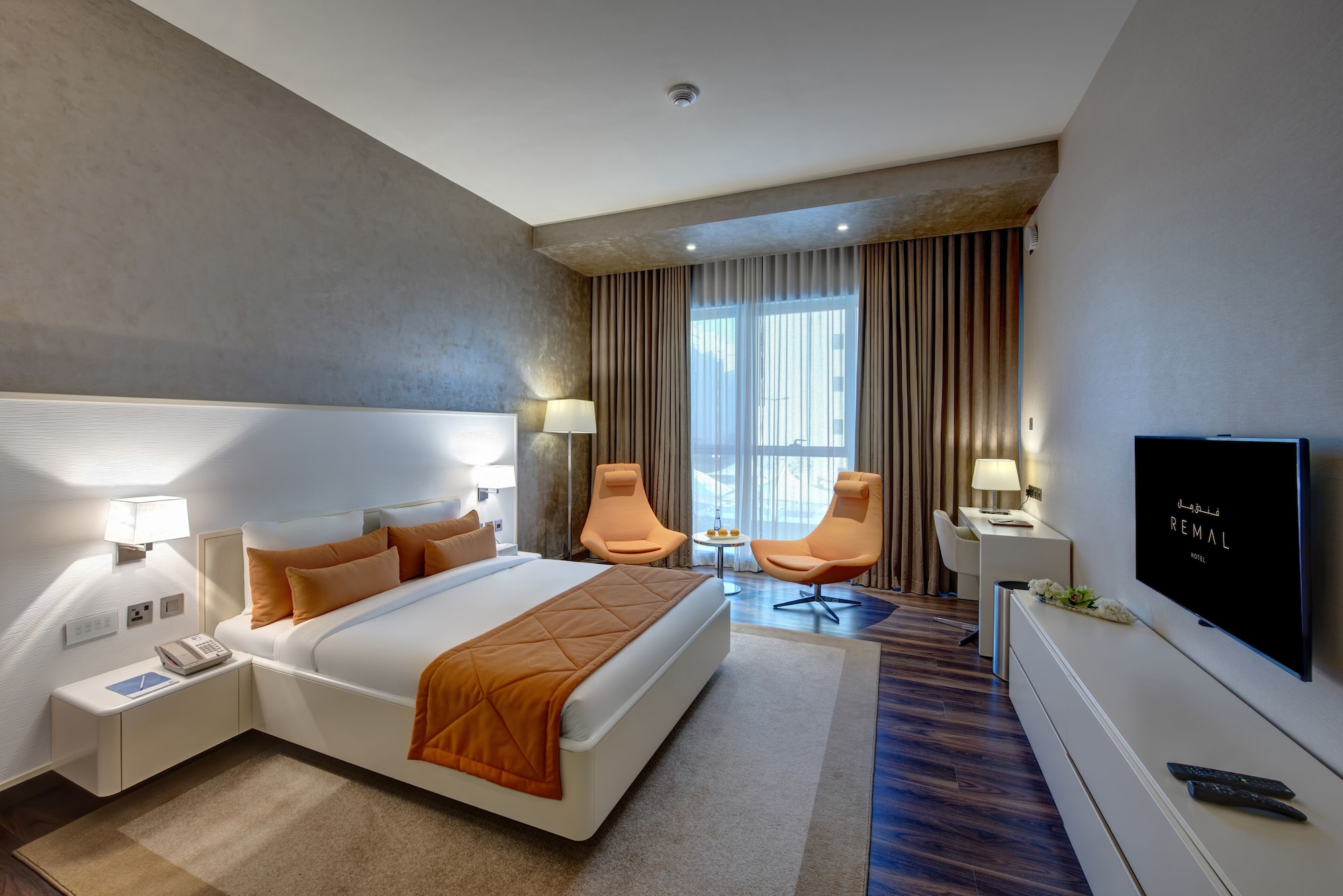 remal hotel al dhannah