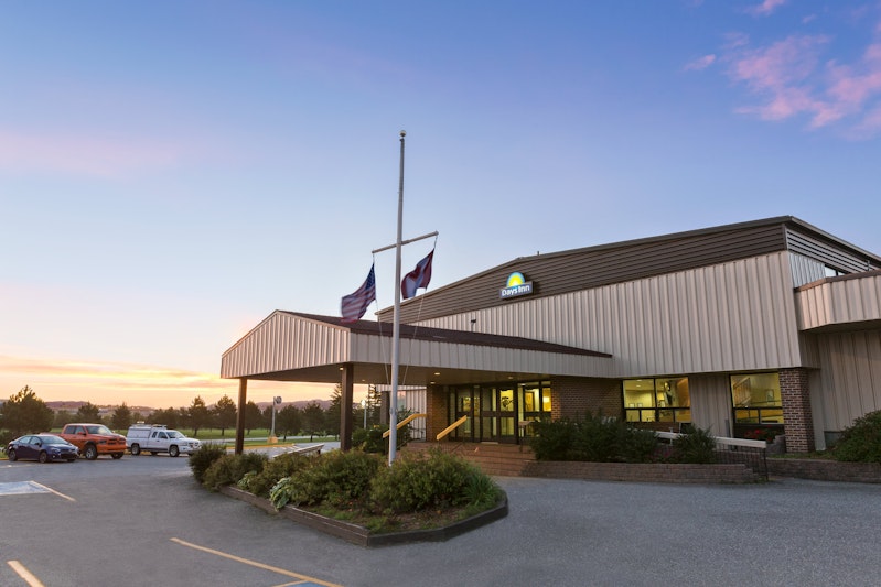 Days Inn Stephenville 3/24
