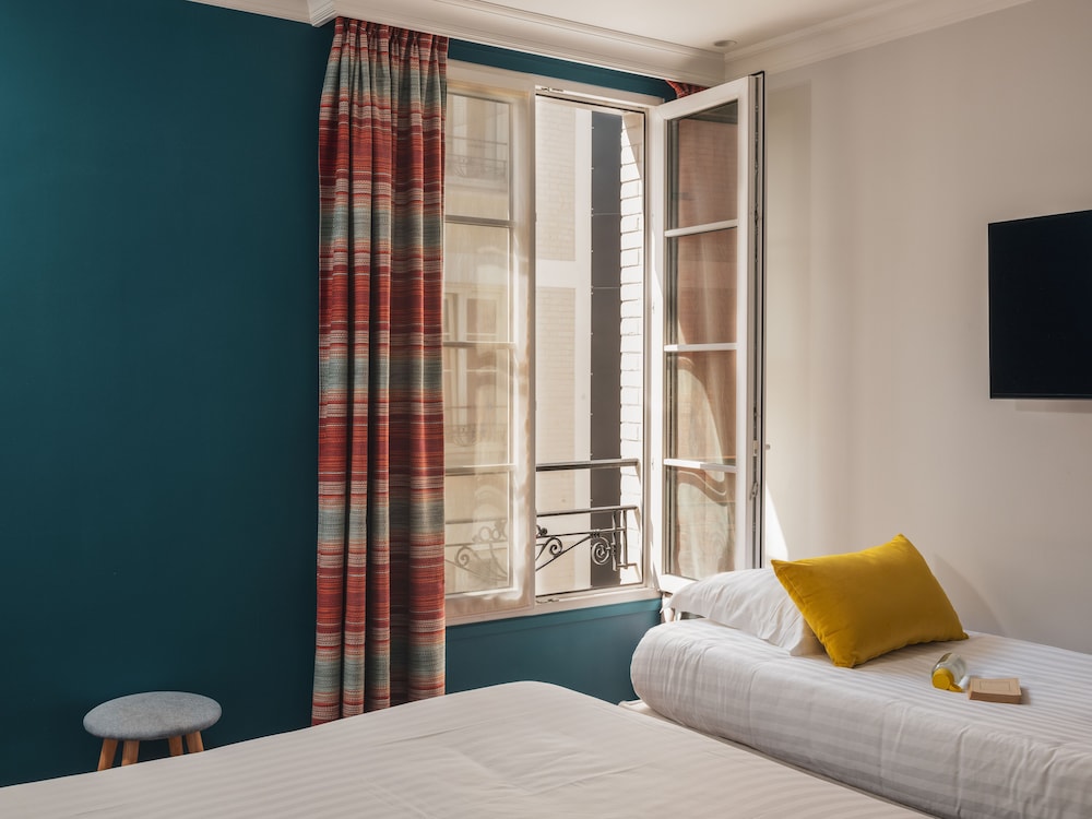 Piapia Hotel 12/50