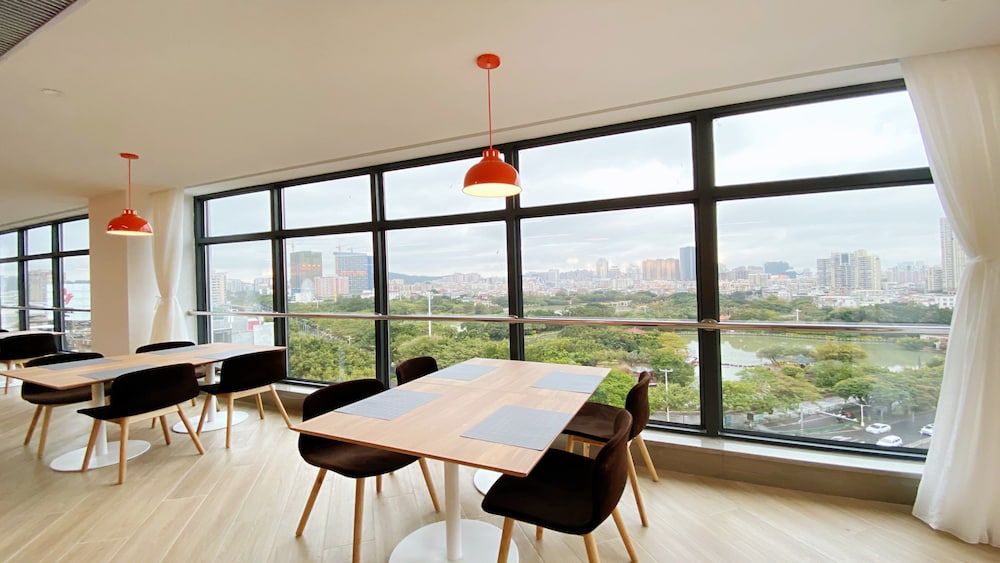 Holiday Inn Express Quanzhou City Center 27/52