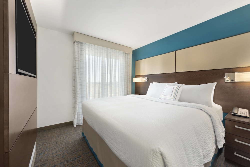 Residence Inn St Paul Woodbury 5/33