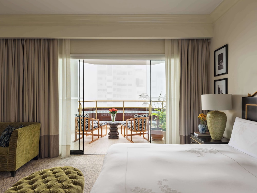 1 Bedroom, Suite, King Bed, Terrace