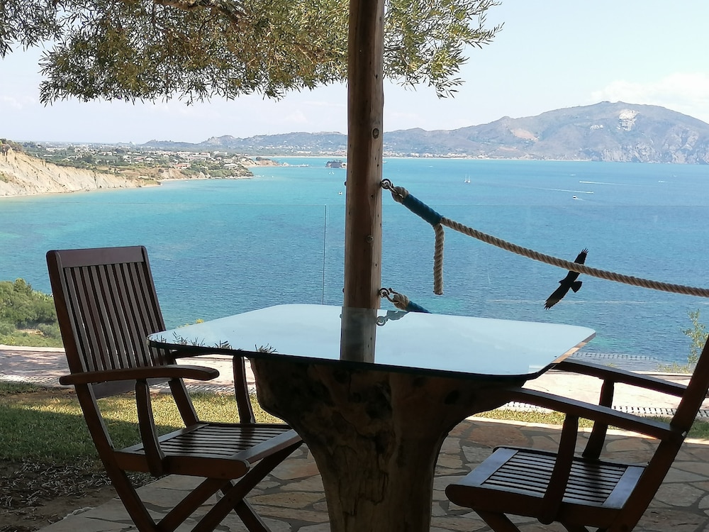 Kymaros Villas 30/36