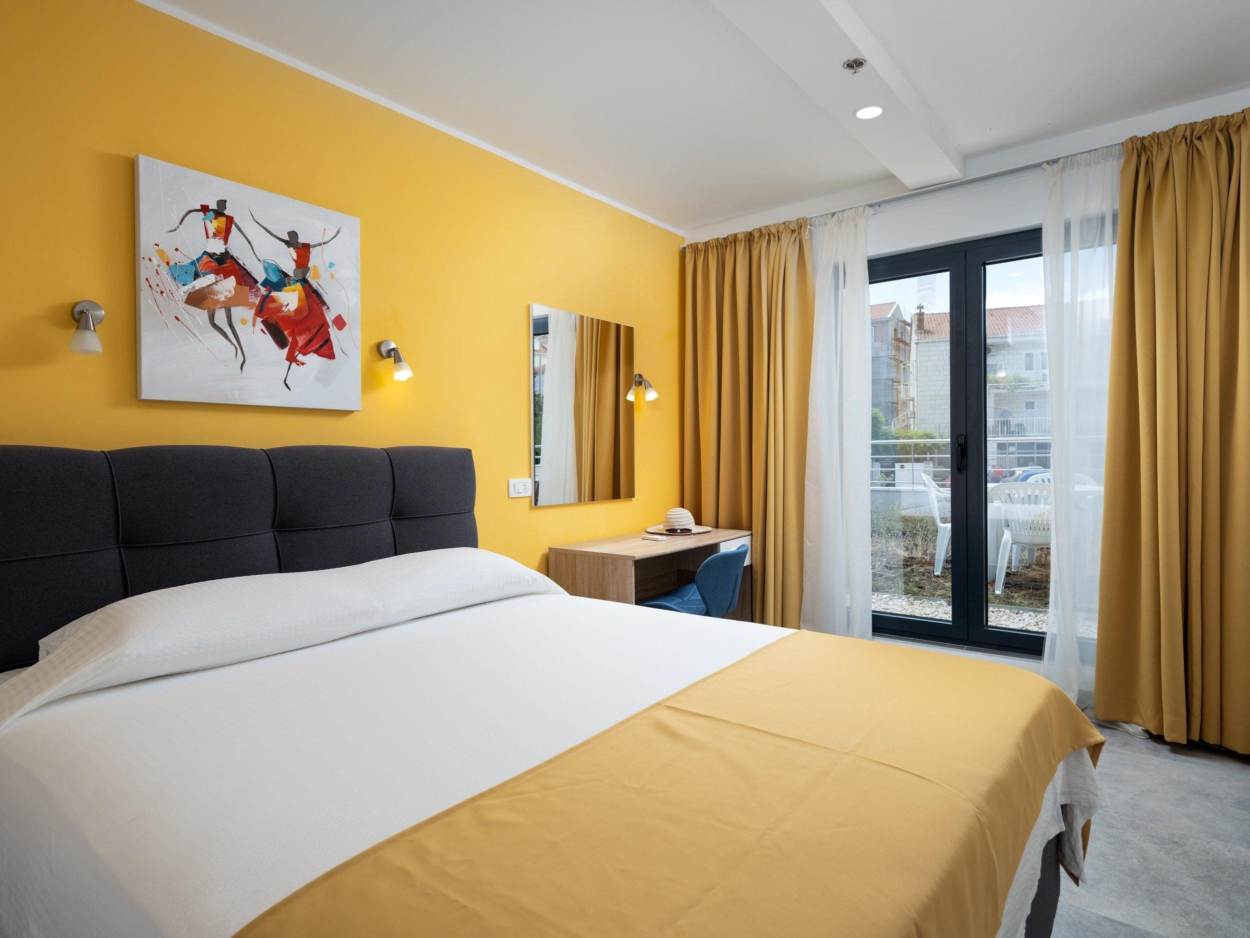 1 Bedroom, Family, Apartment, Street View, Terrace