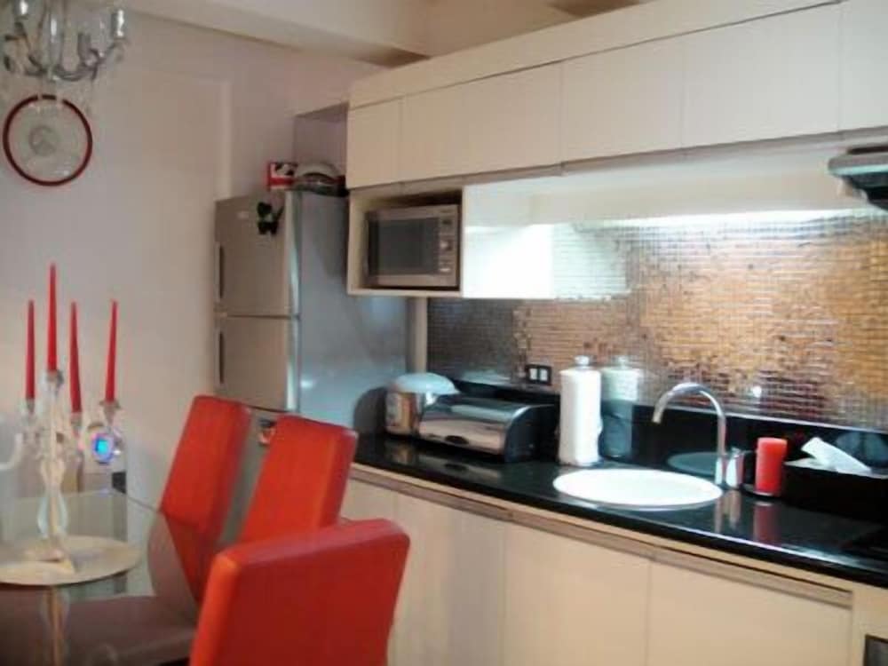 Jlt Condo Units 24/42